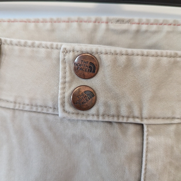 The North Face Convertible Hiking Utility Pant / Capri - Picture 11 of 14
